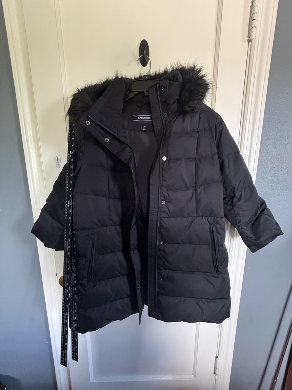 Lands' End Women's Black Quilted Puffer Coat with Faux-Fur Hood Trim